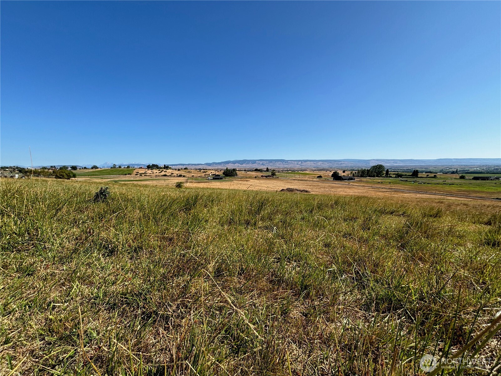 640 Majestic Heights Drive Property Photo 16