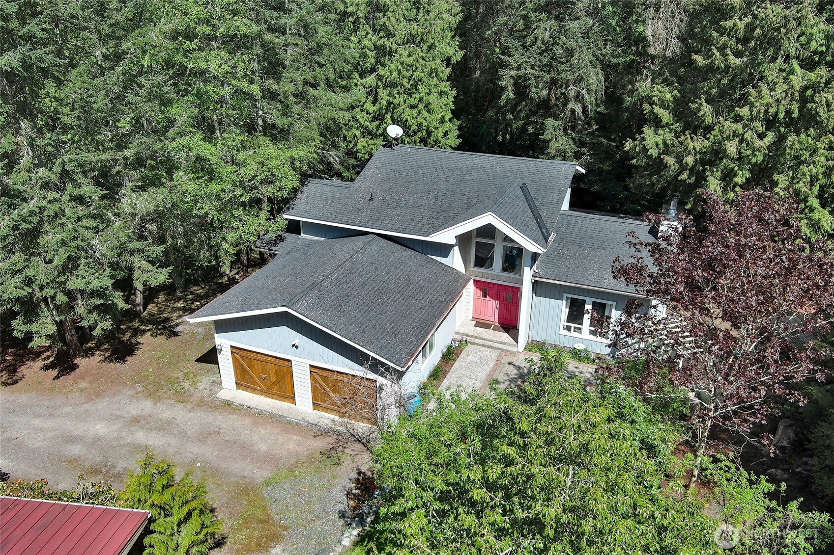 668 Sutton Road Property Photo