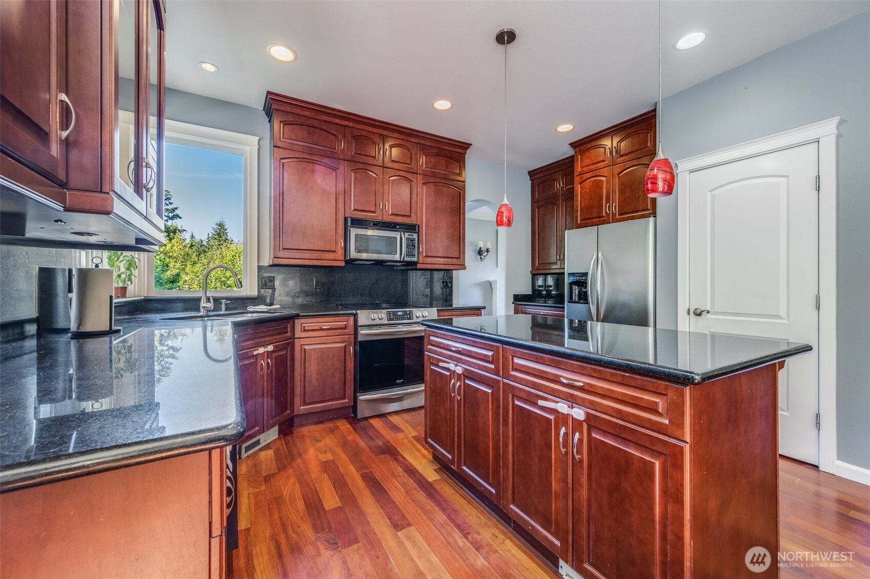 36984 Aspen Way Property Photo 9