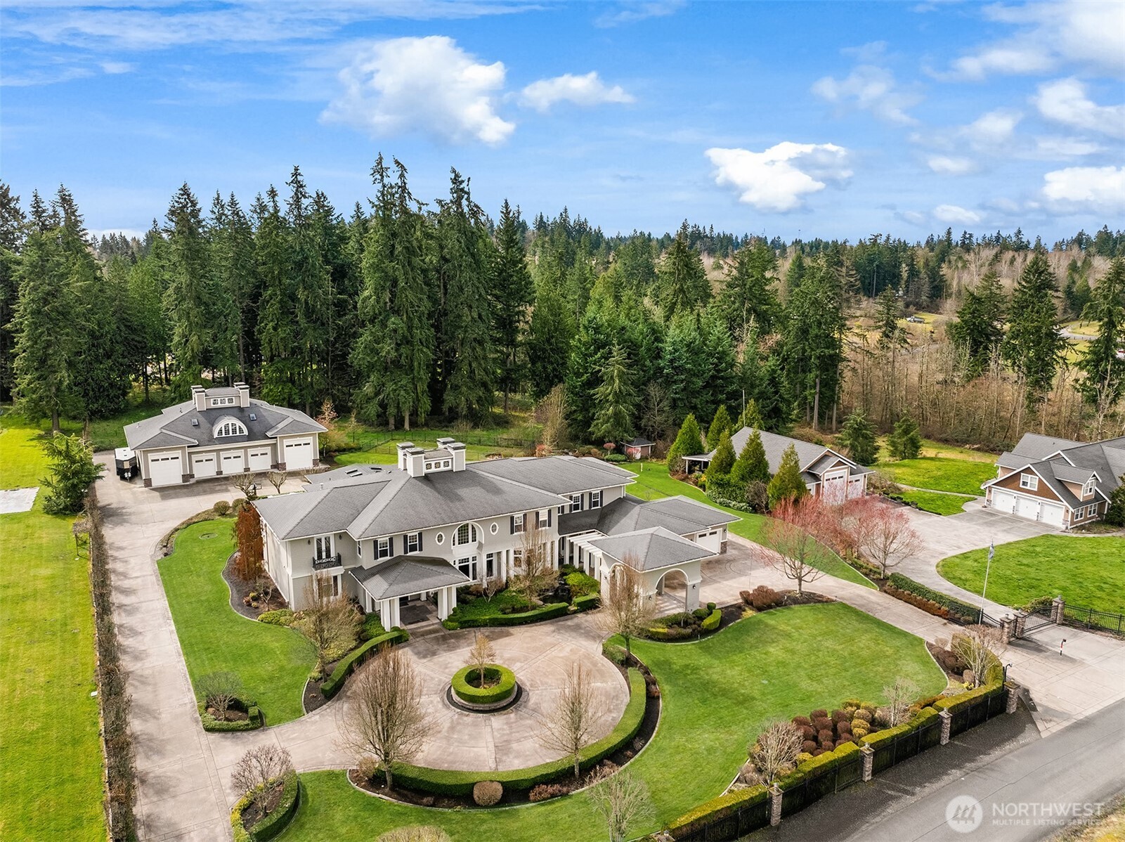 11104 238th Street Property Photo 2