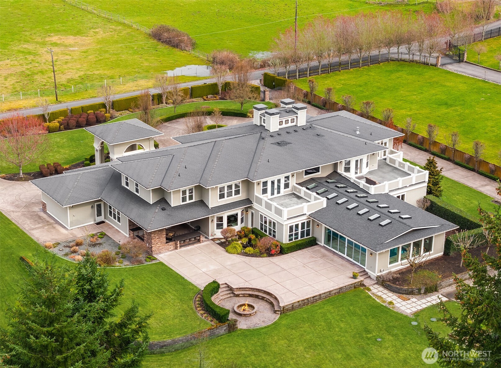 11104 238th Street Property Photo 35