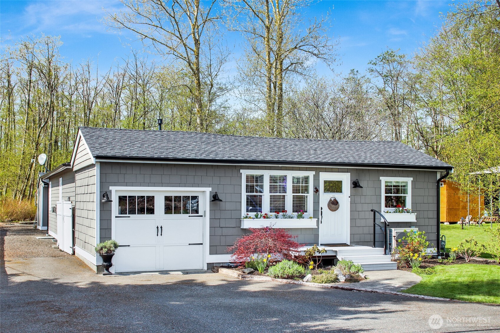 7315 Jackson Road Property Photo