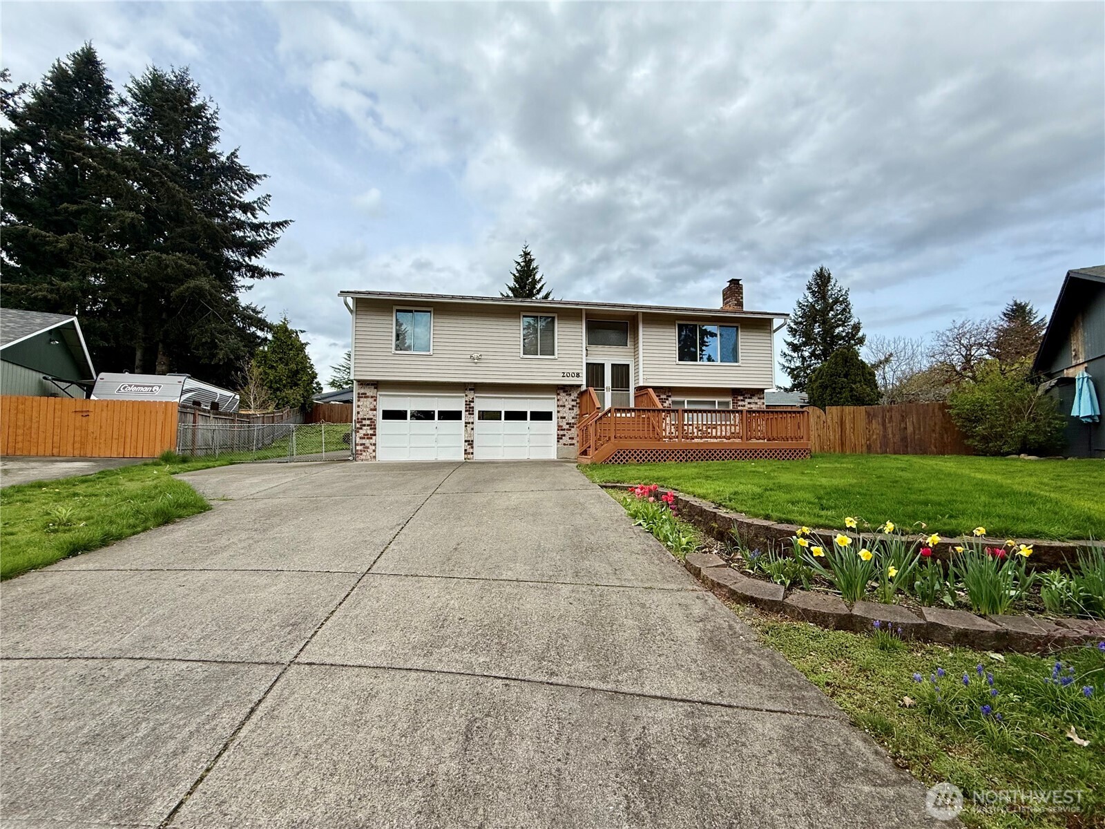 2008 Se 137th Court Property Photo