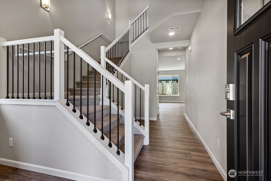 27023 30th Place 18 Property Photo 2