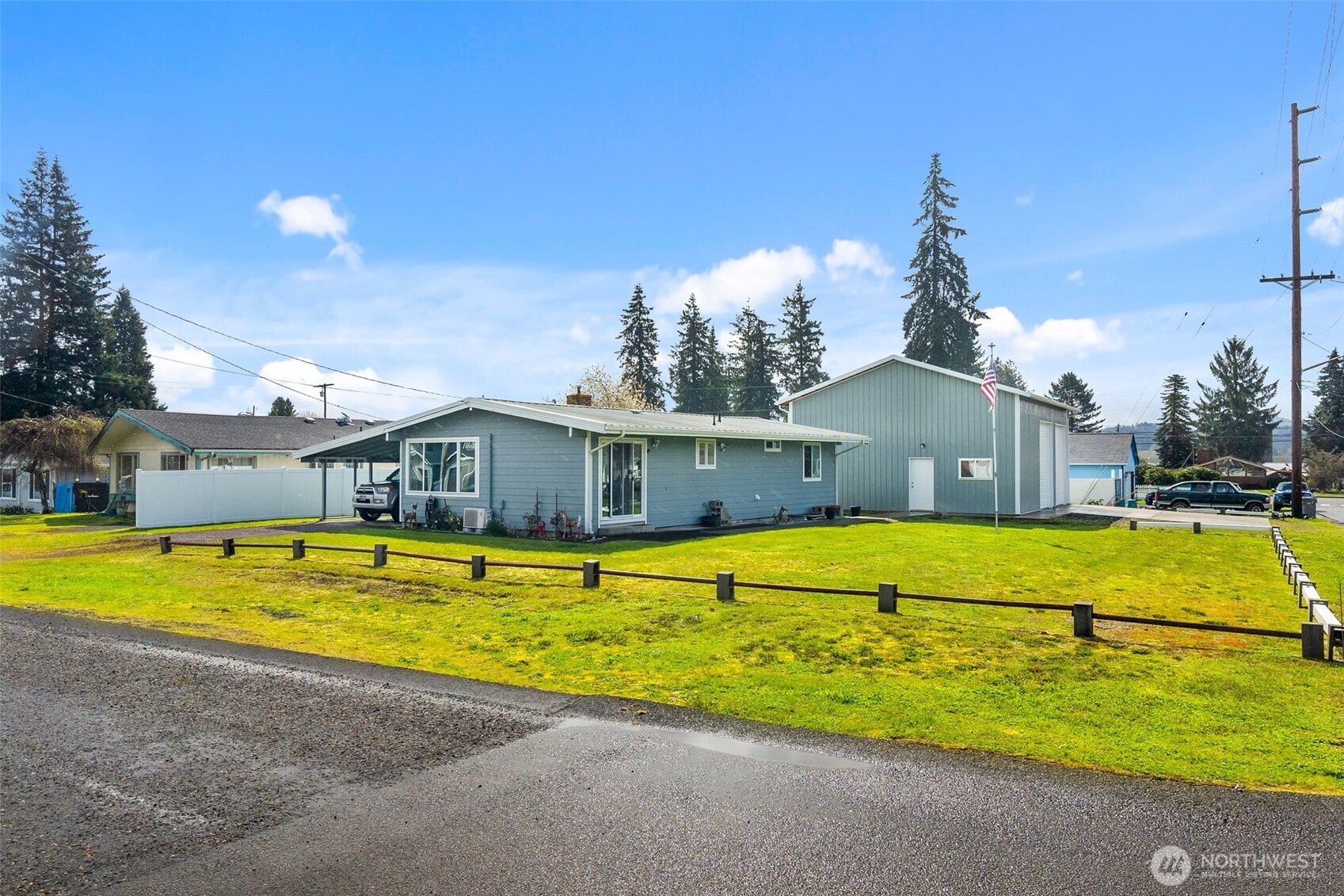 1721 W Young Street Property Photo