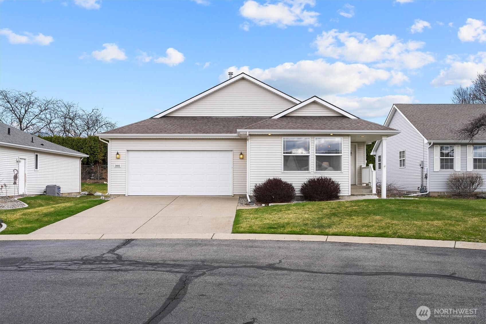 2603 S Sunnybrook Lane Property Photo