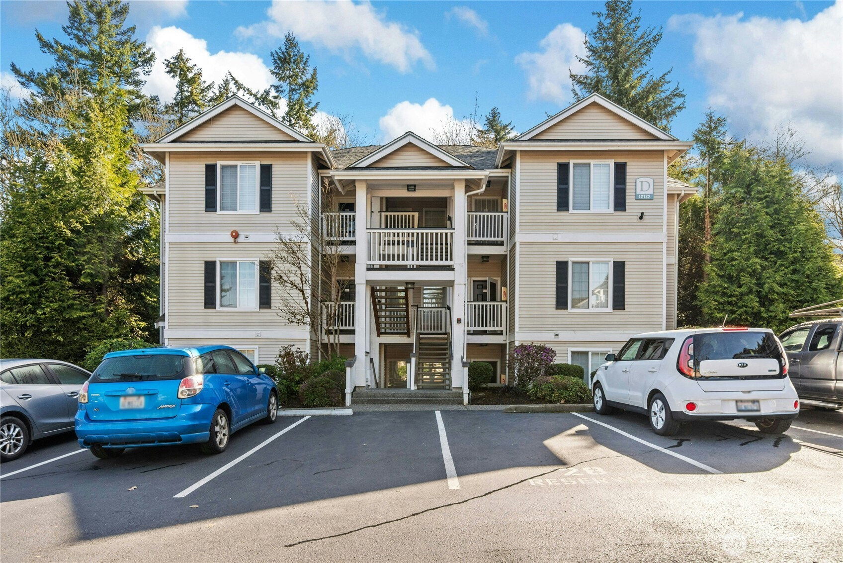 12122 Ne 171st Place D101 Property Photo