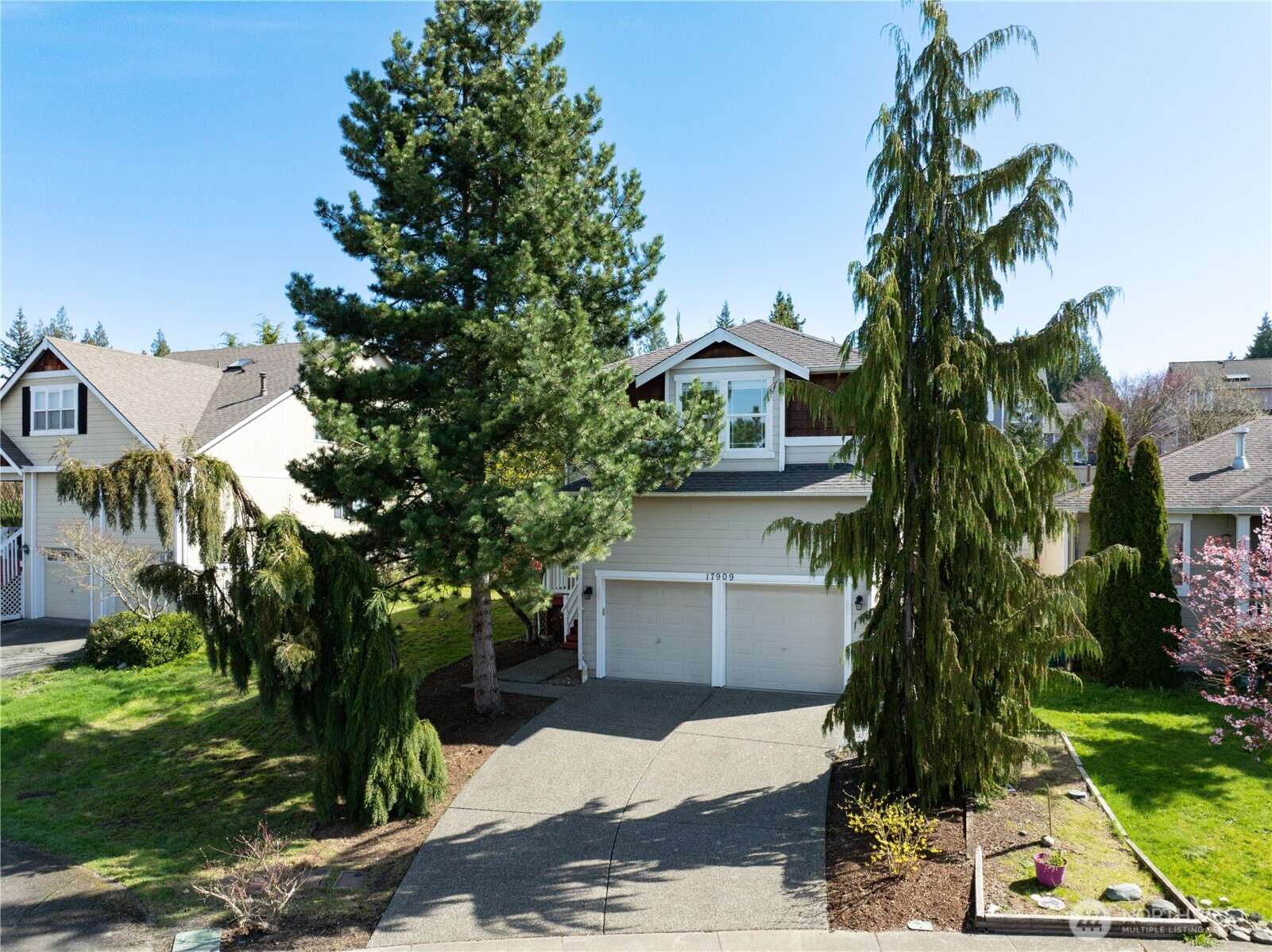 17909 Highland View Drive Property Photo