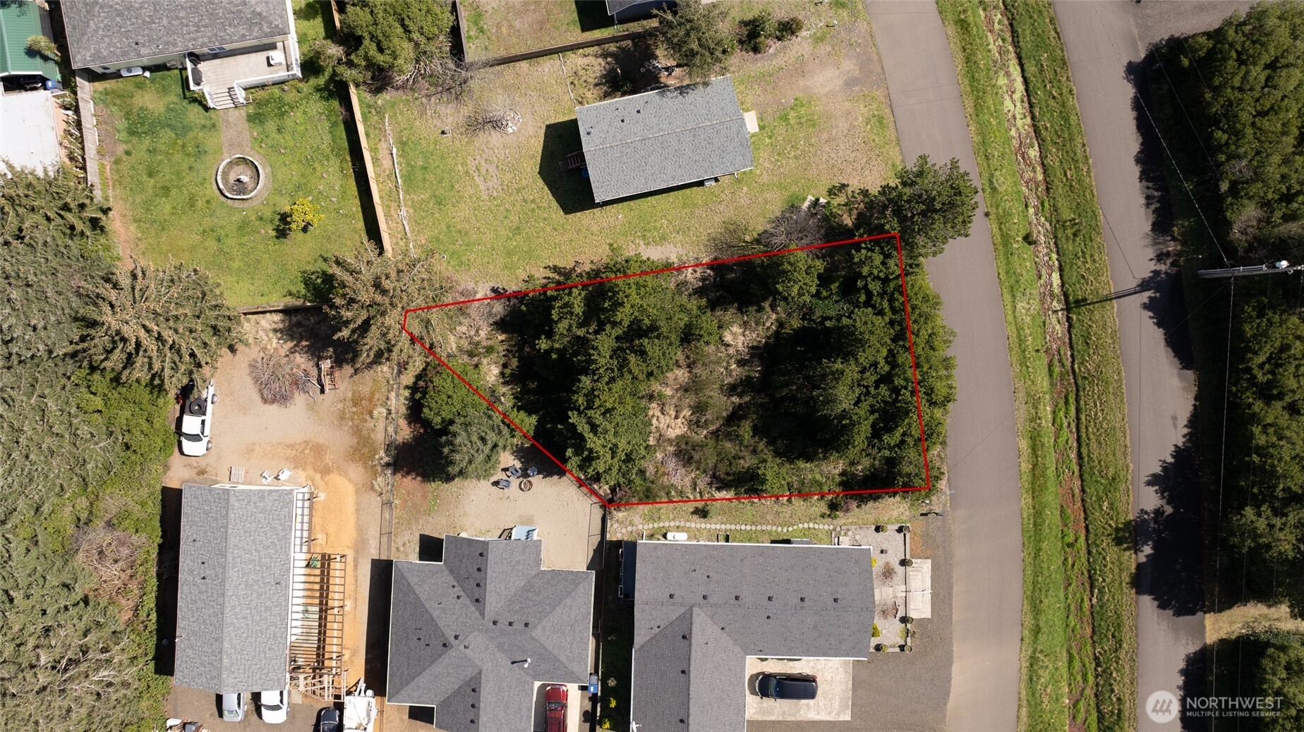190 Clover Street Property Photo 13