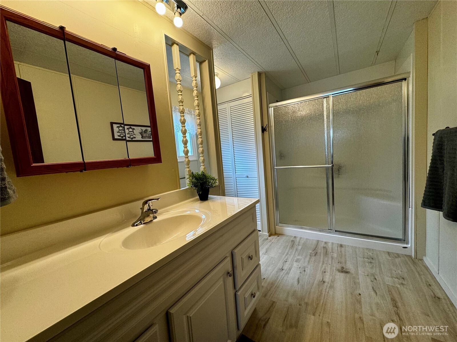 2203 Alonda Lane Property Photo 22