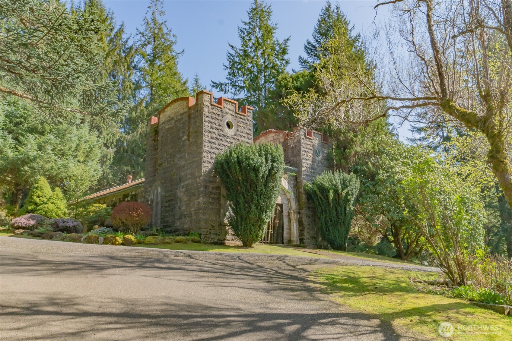 2212 Roosevelt Street Property Photo 1