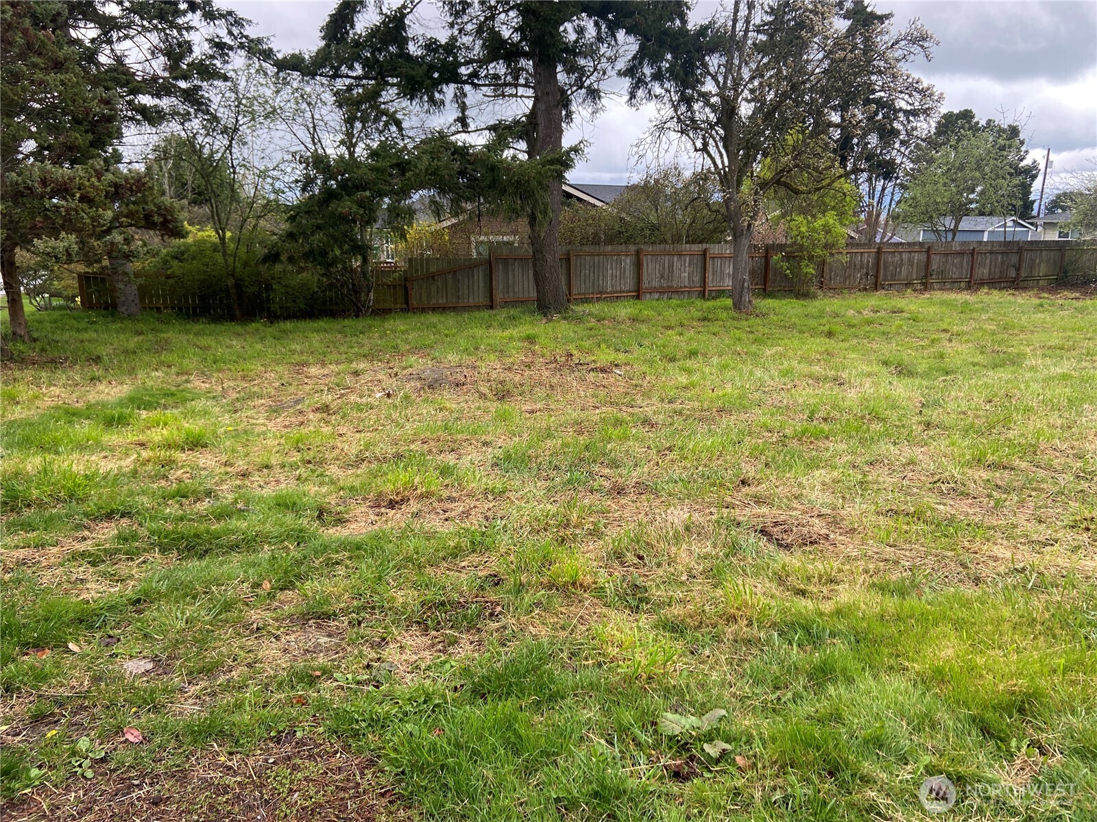 4009 L Avenue Property Photo 4