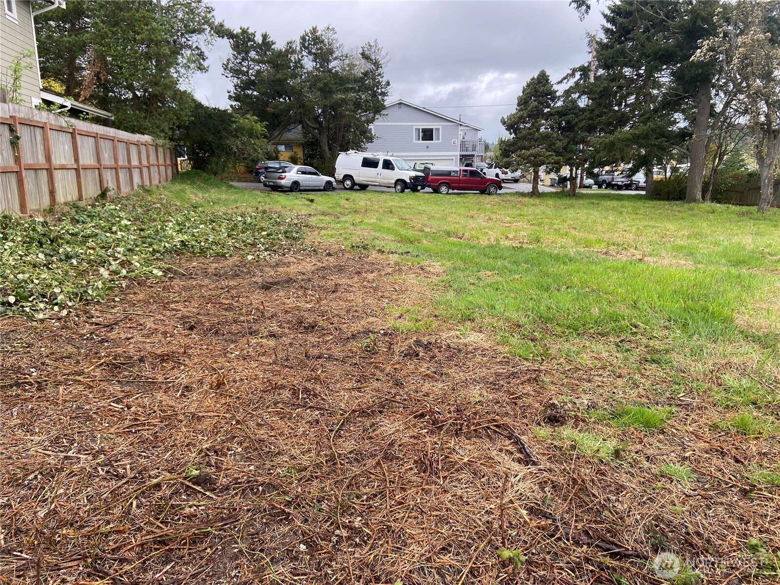 4009 L Avenue Property Photo 6