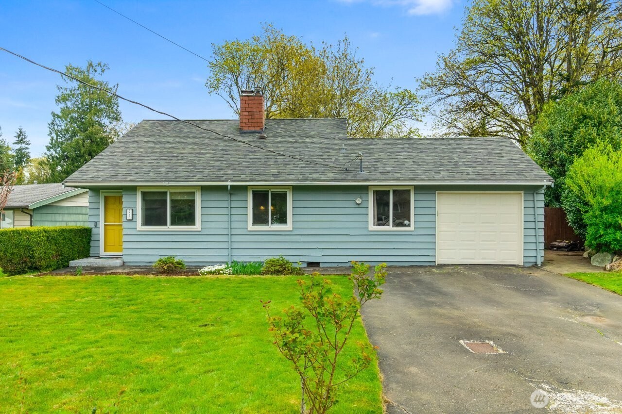 3570 S 202nd Street Property Photo