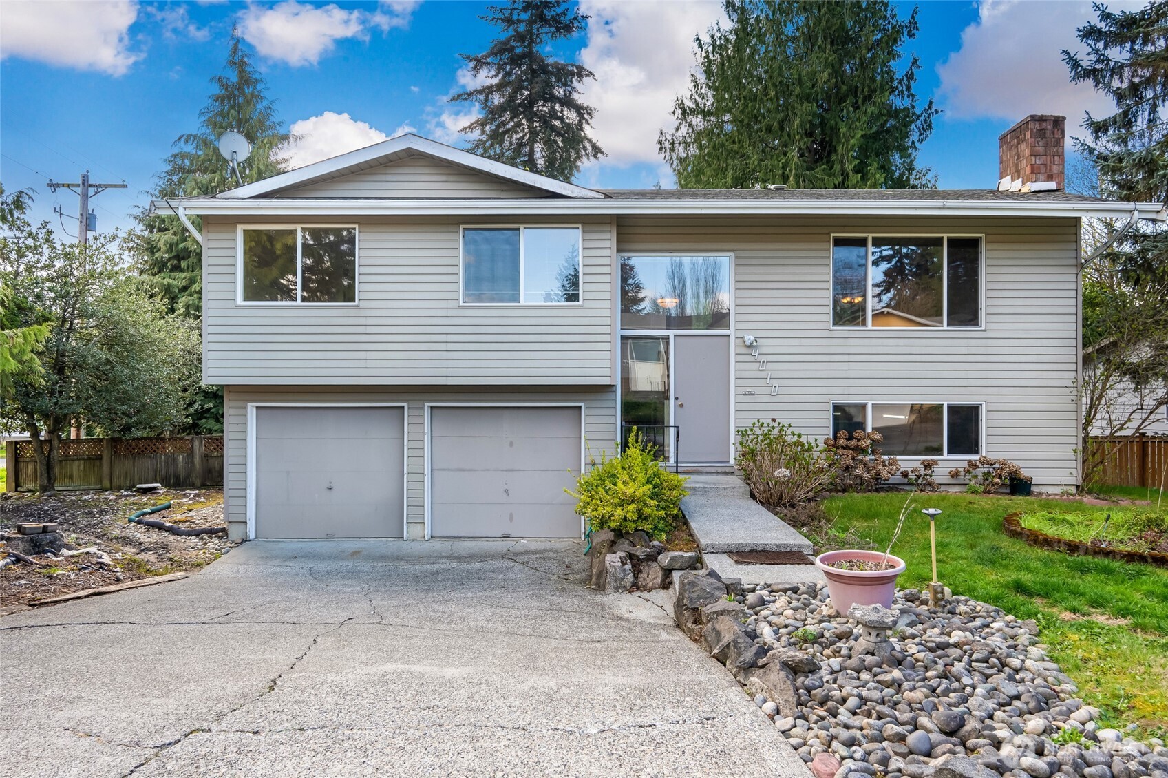 4010 191st Street Property Photo