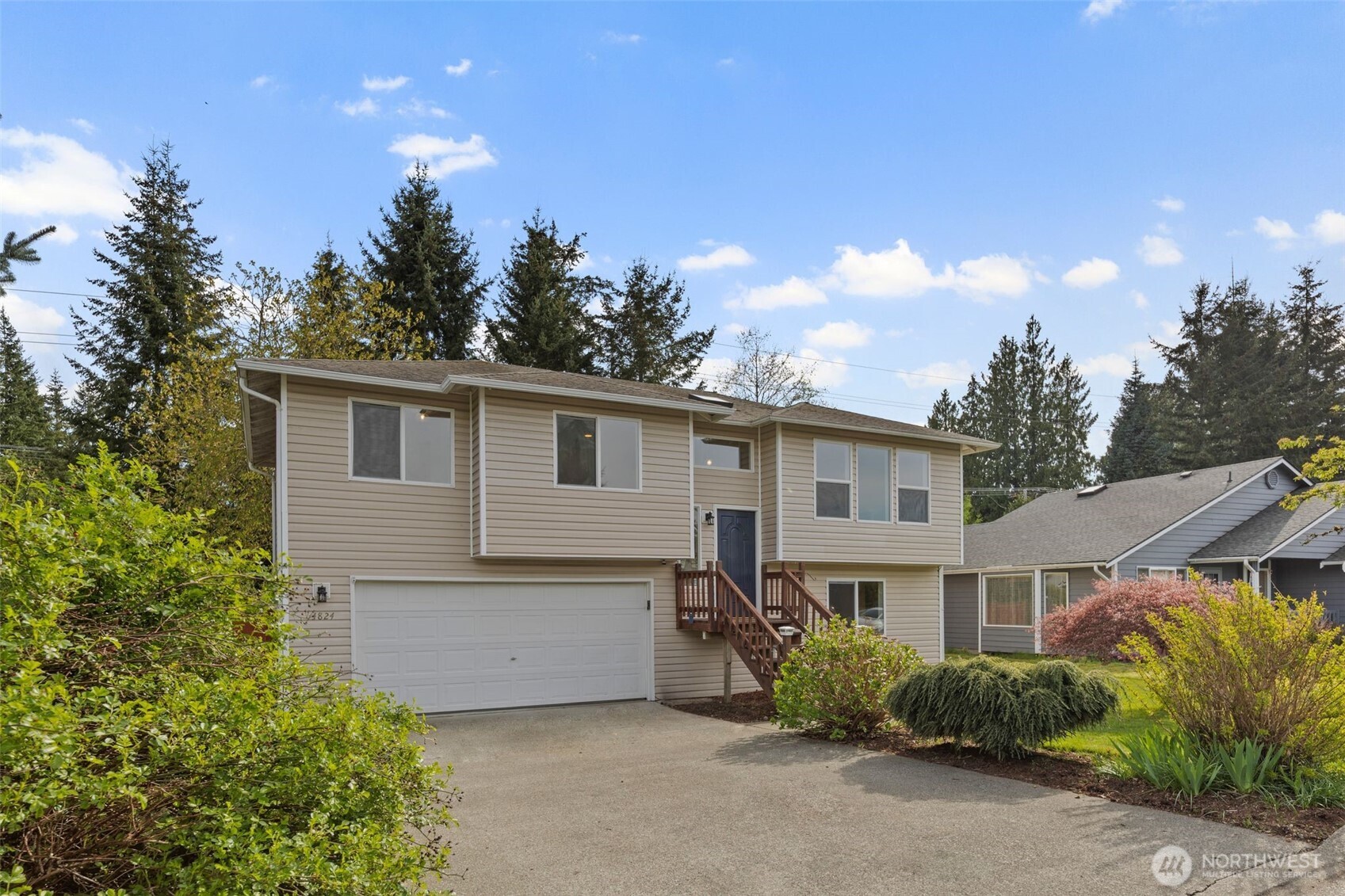 High Clover Park Real Estate Listings Main Image