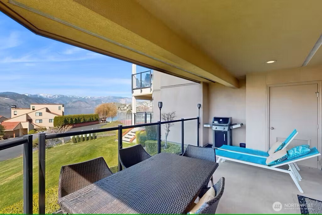 100 Lake Chelan Shores Drive 19-2 Property Photo 17