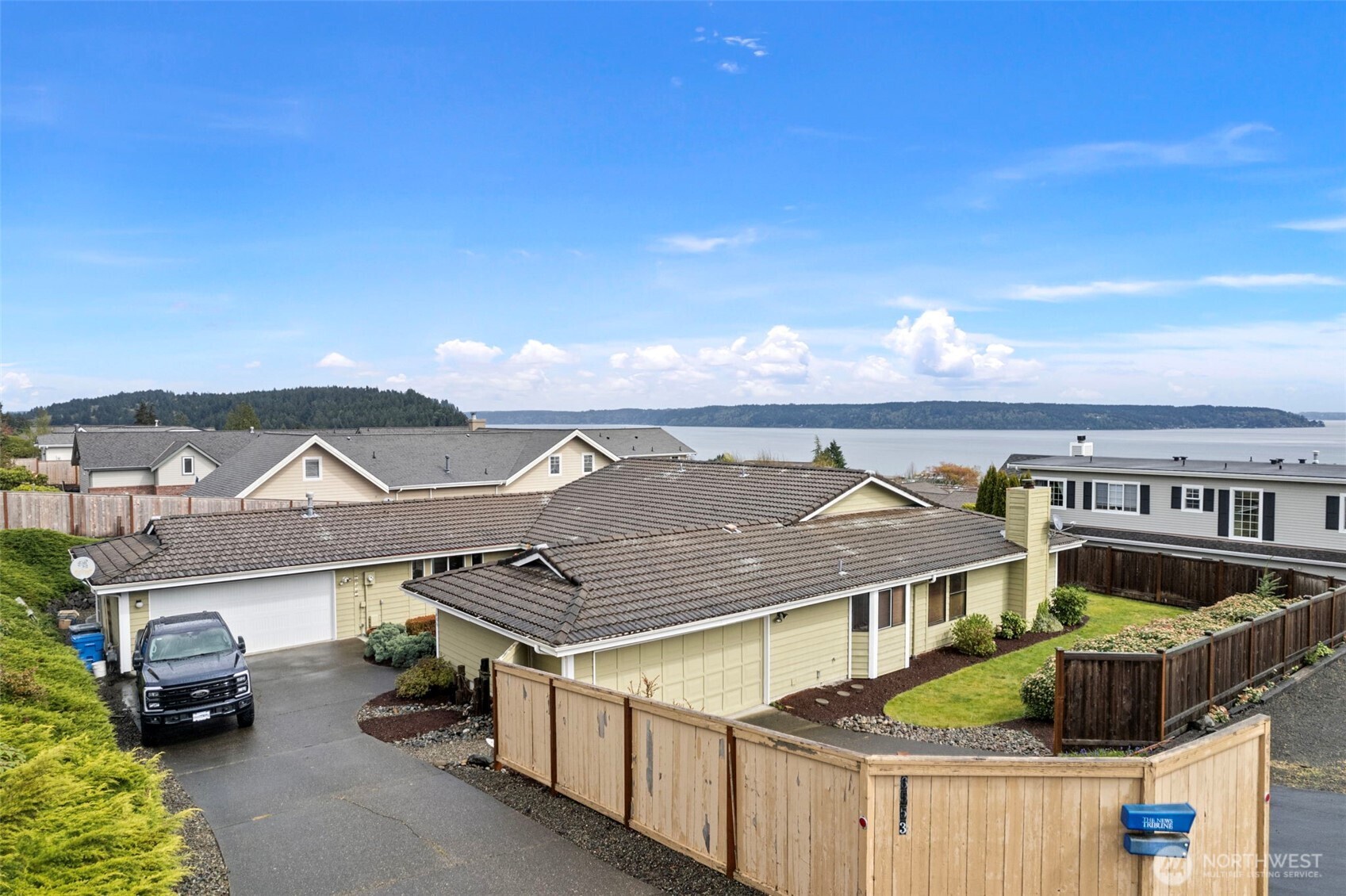 6551 6553 Snug Harbor Lane Property Photo