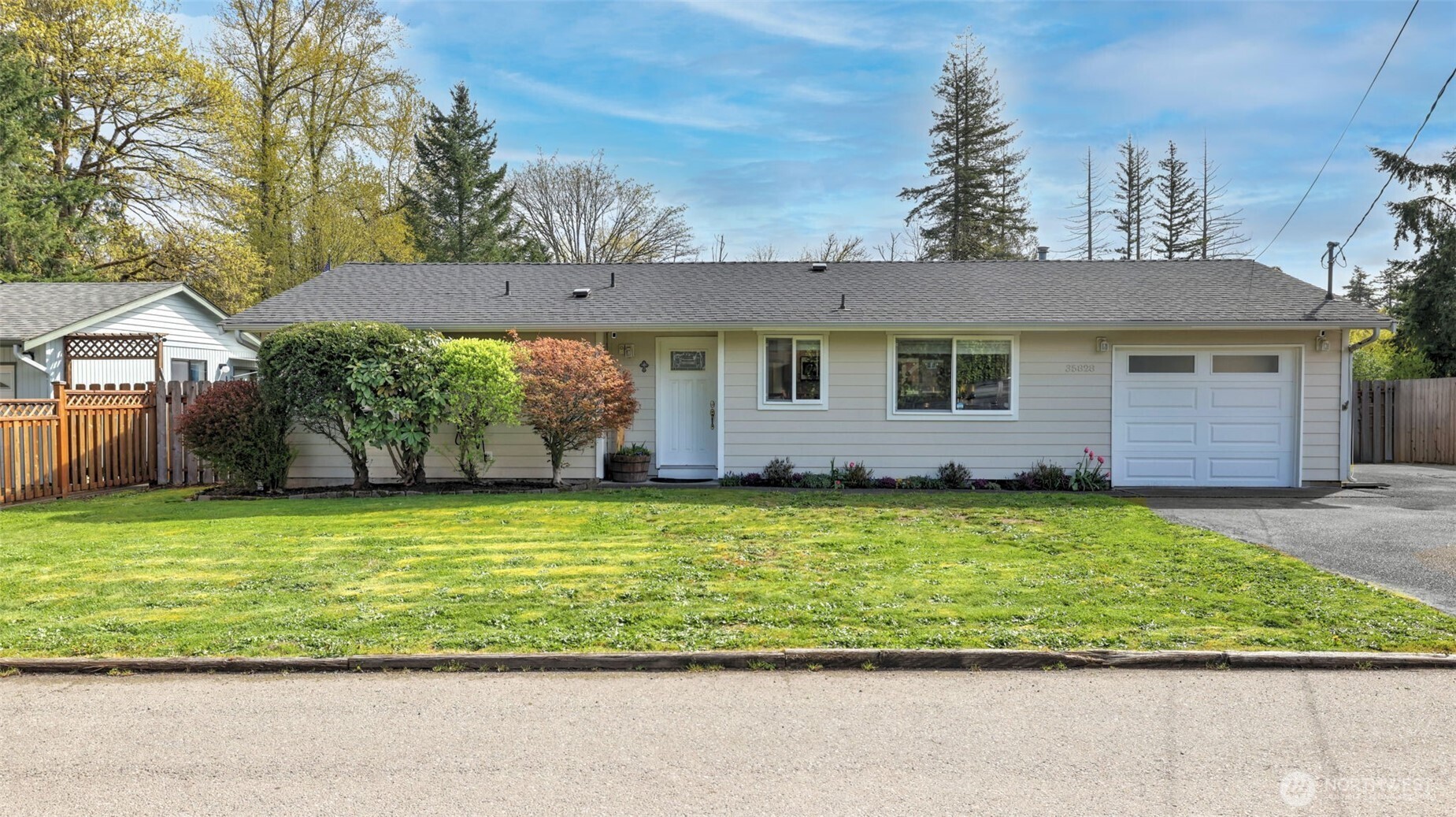 Jovita Real Estate Listings Main Image