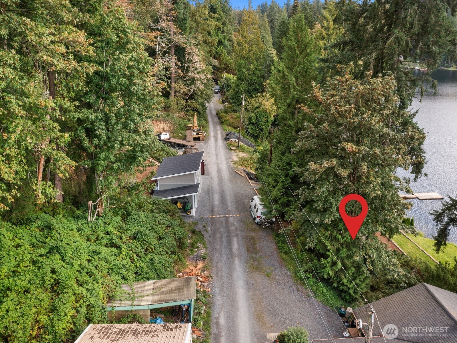 5108 E Lake Bosworth Drive Property Photo 3