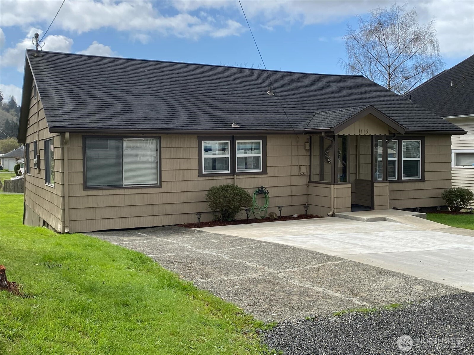 1113 Tecumseh Street Property Photo