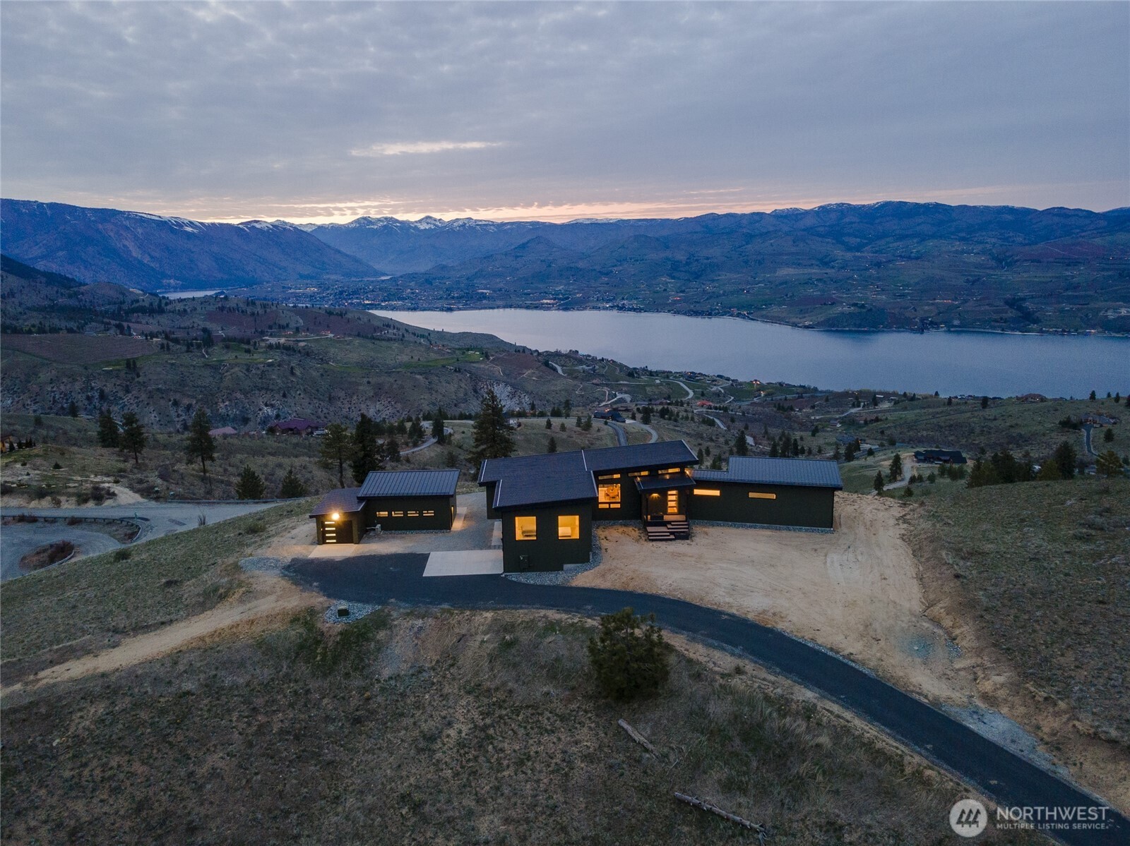 350 Hawks Ridge Road Property Photo