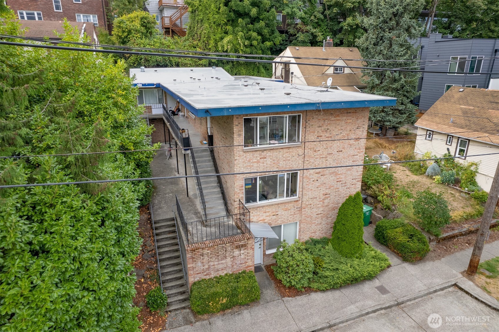 5101 Ravenna Avenue Property Photo