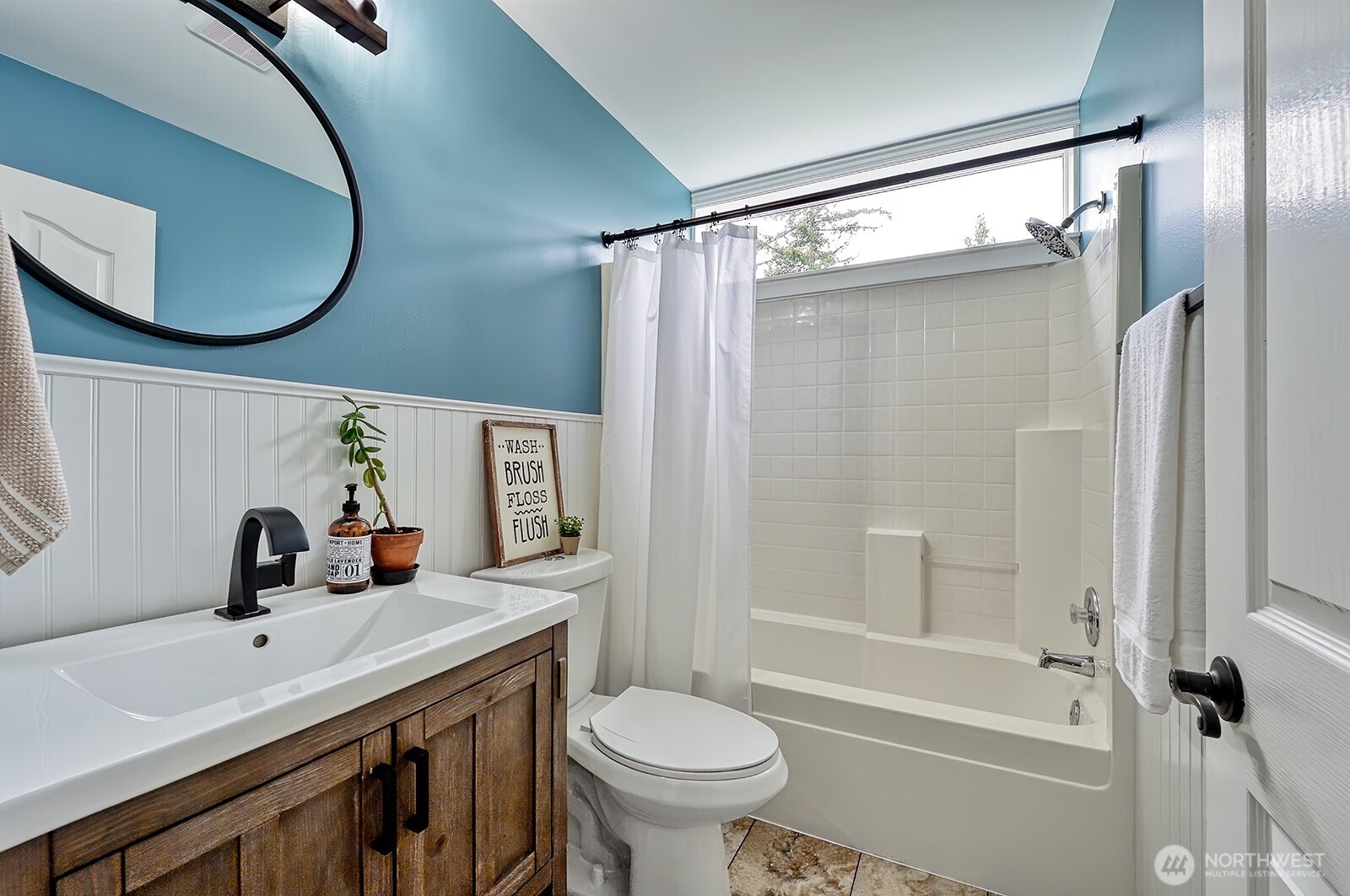 5786 Skagit Place Property Photo 13