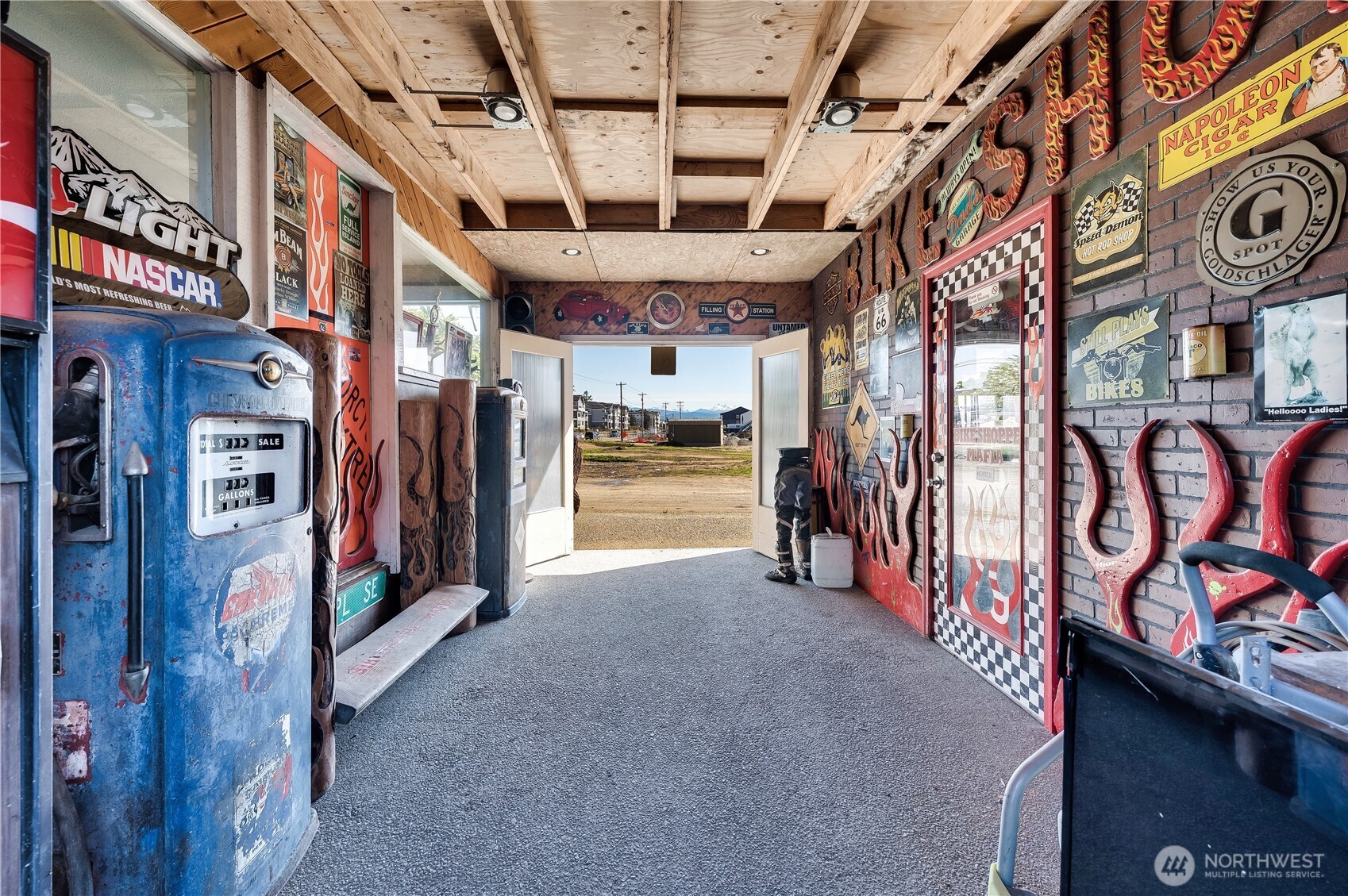 1814 172ndth Street Property Photo 8