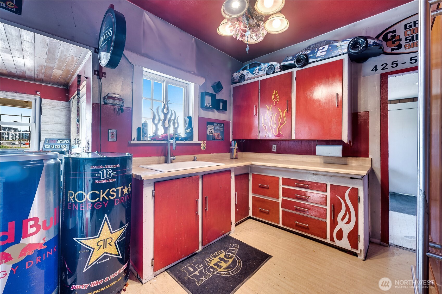 1814 172ndth Street Property Photo 12