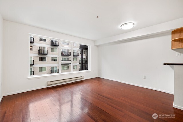 12334 31st Avenue 305 Property Photo 5