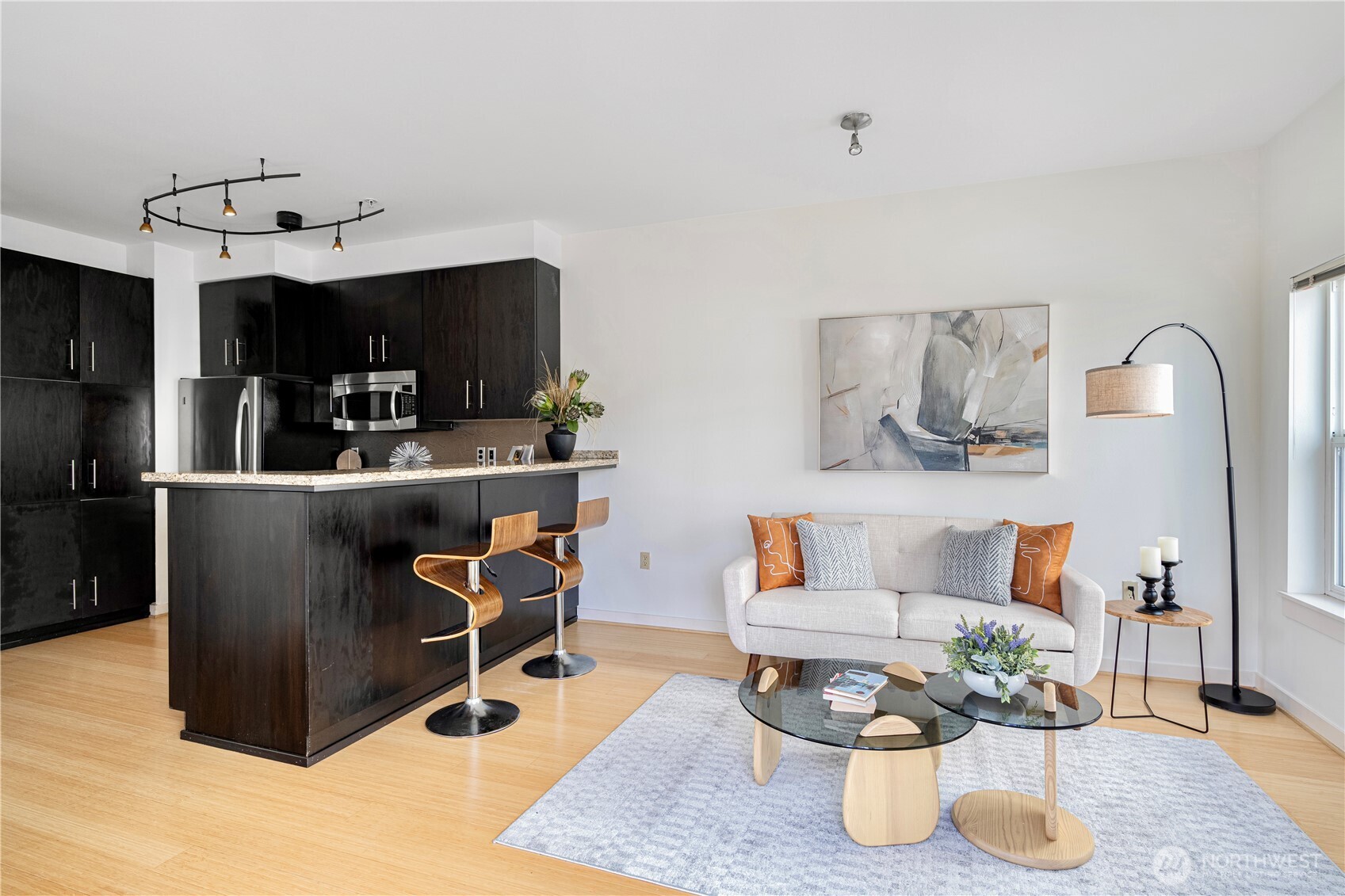 1026 Ne 65th Street 418 Property Photo 5