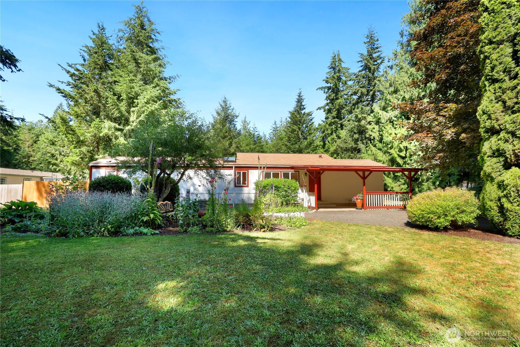 85 Plum Avenue Property Photo 1