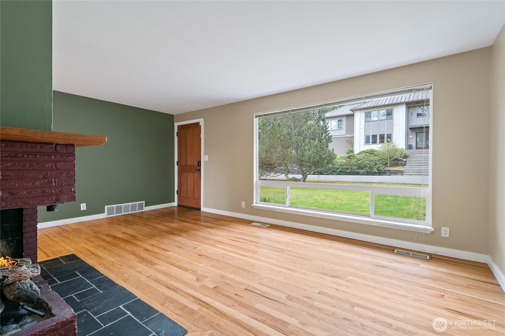 10054 Se 7th Street Property Photo 5