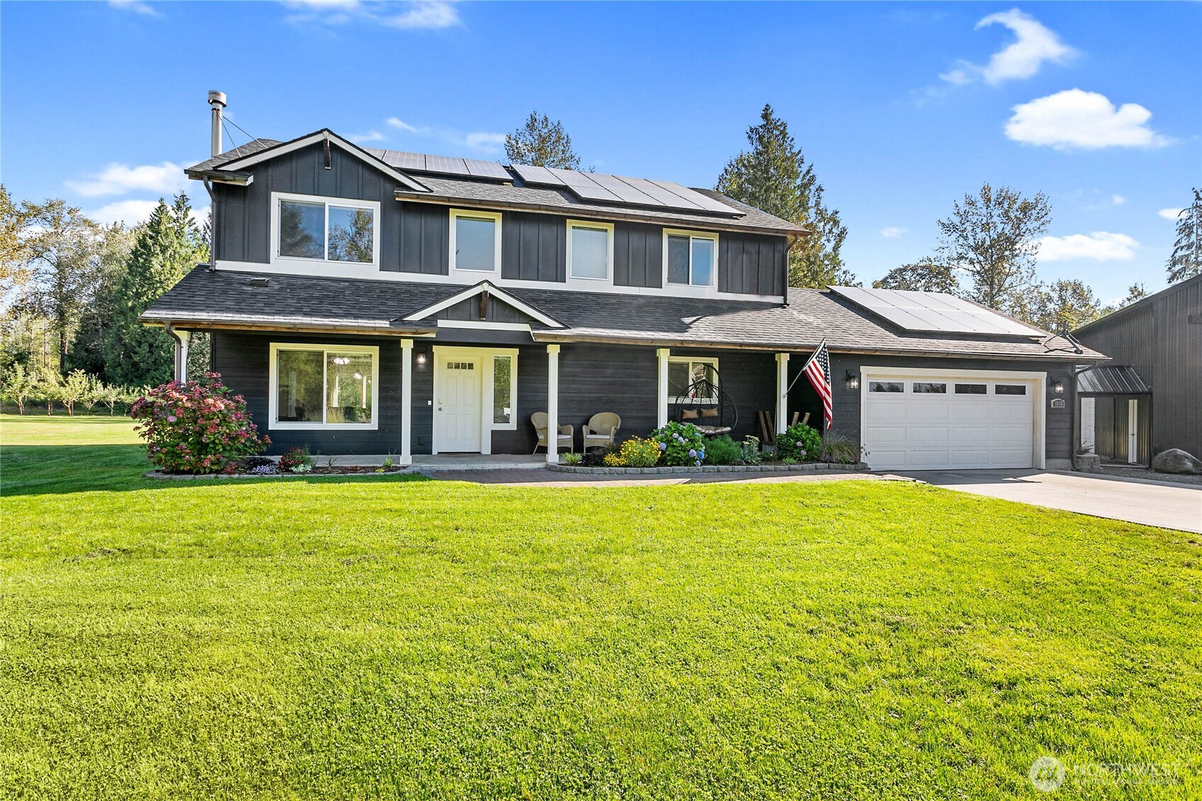 9870 Foxhurst Court Property Photo