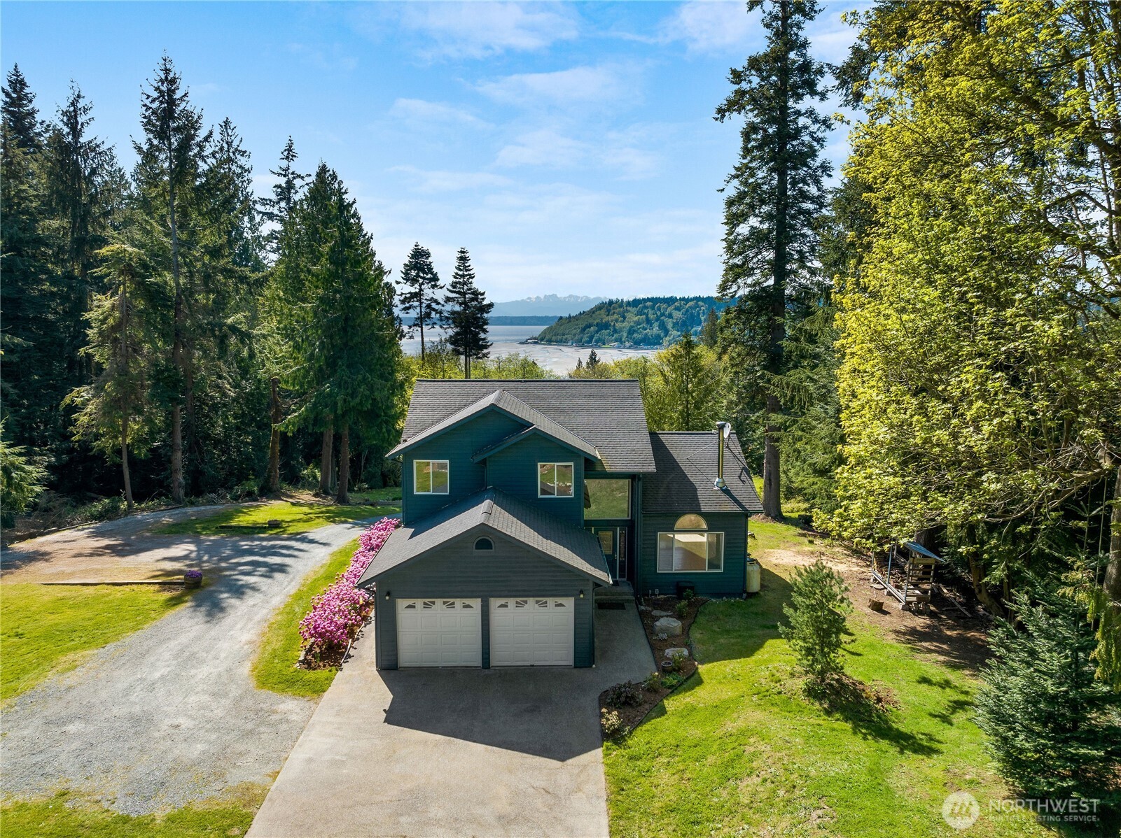 8053 Cultus Bay Road Property Photo