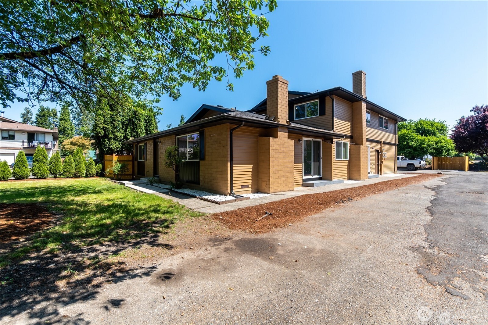 218 Ellingson Drive Property Photo