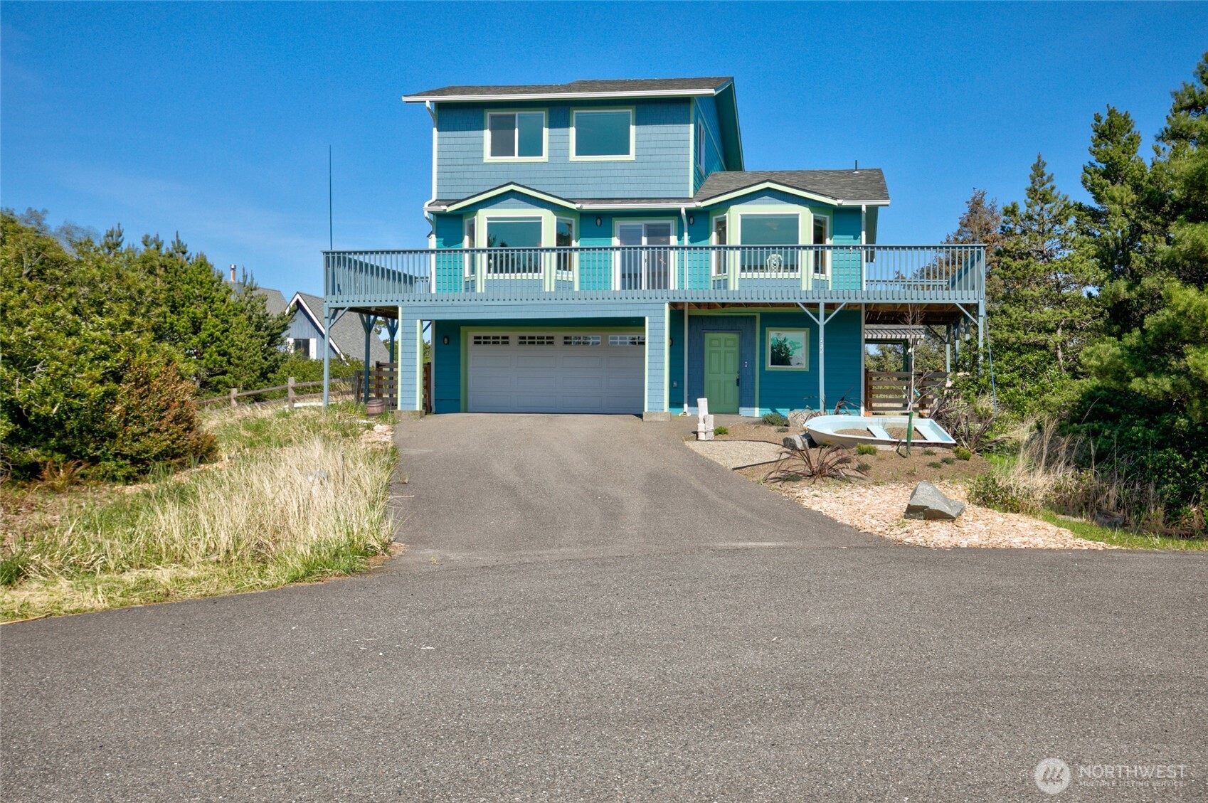 732 Alcade Court Property Photo 1