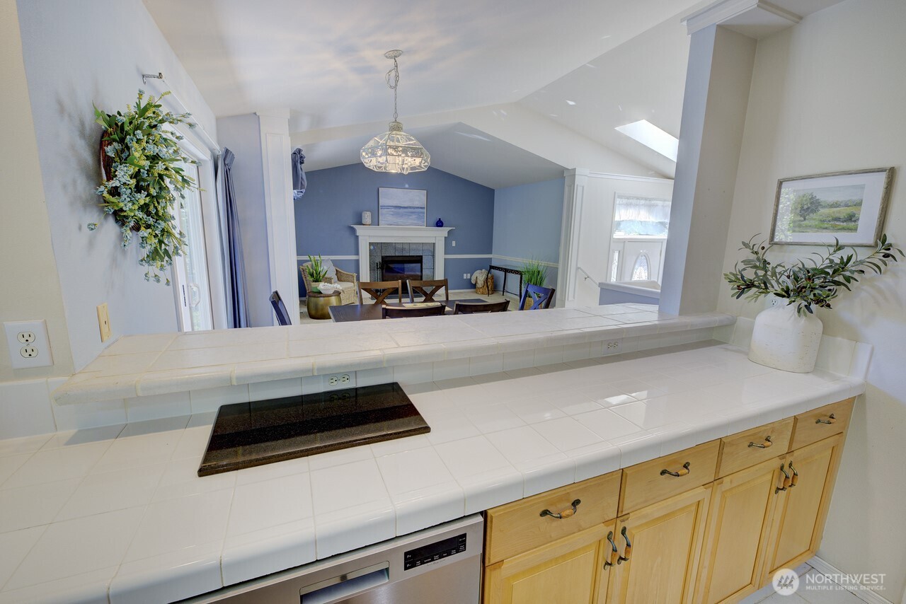 5607 178th Street Property Photo 9