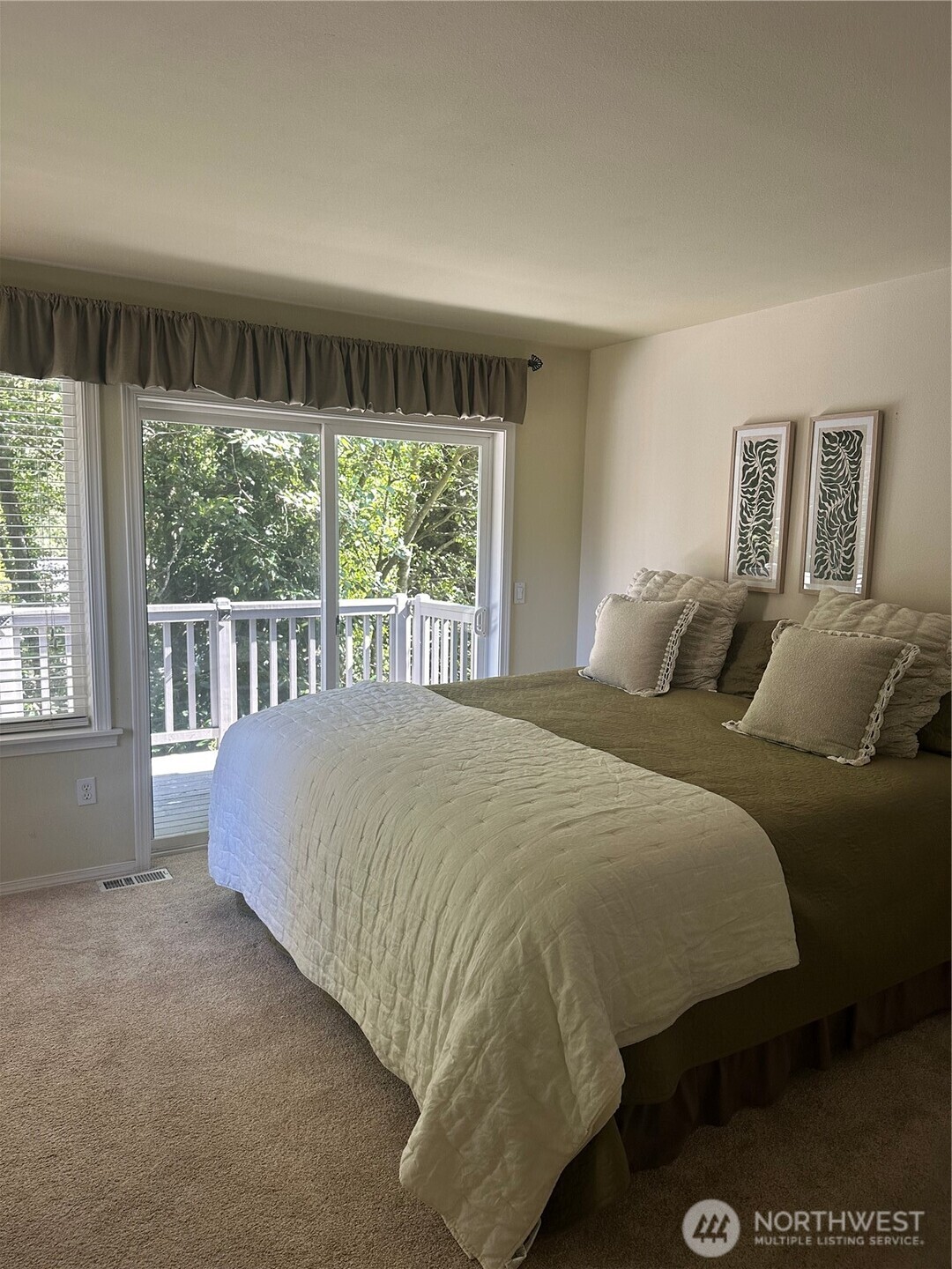 5607 178th Street Property Photo 12