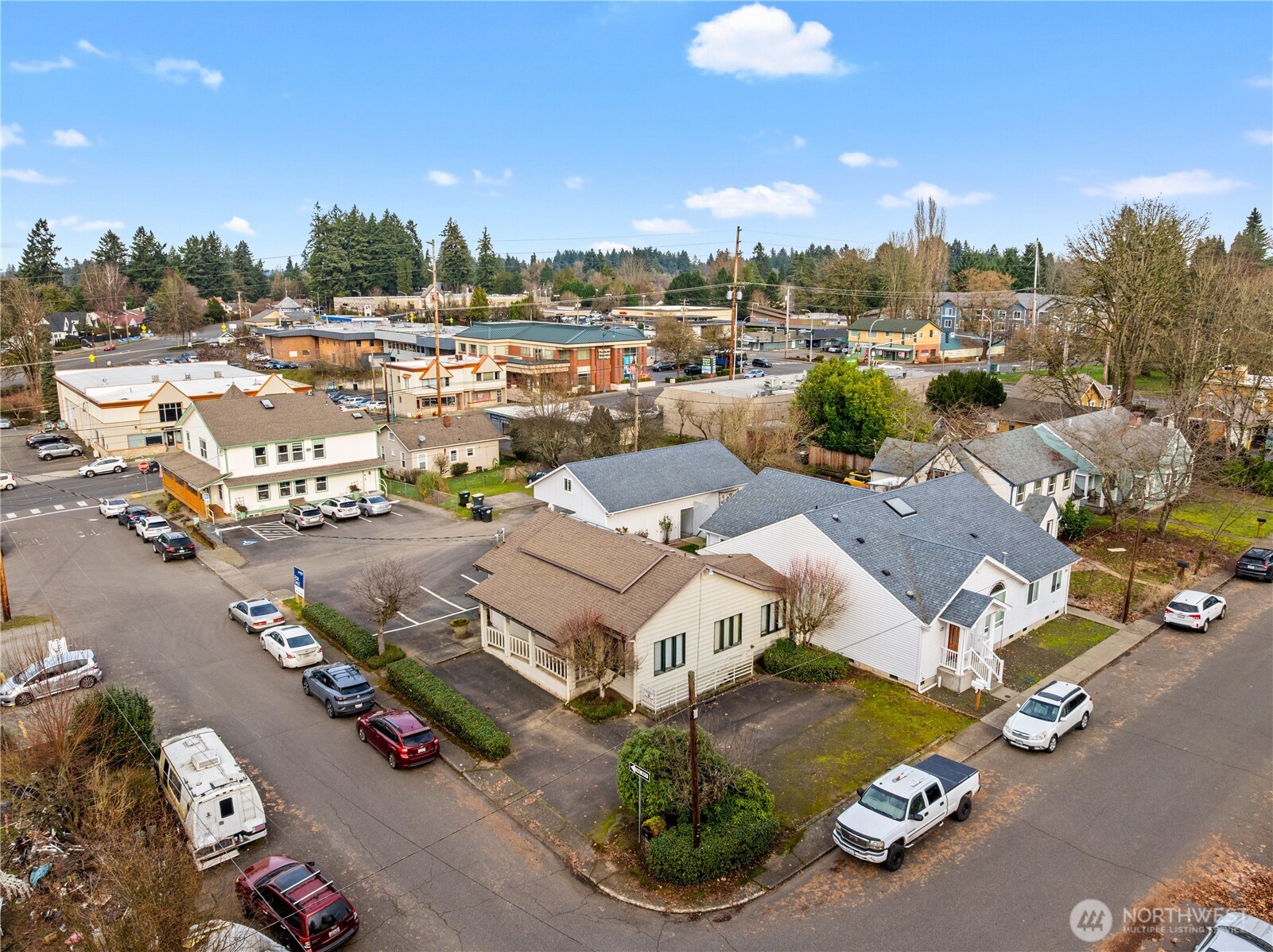 204 Erie Street Property Photo 2
