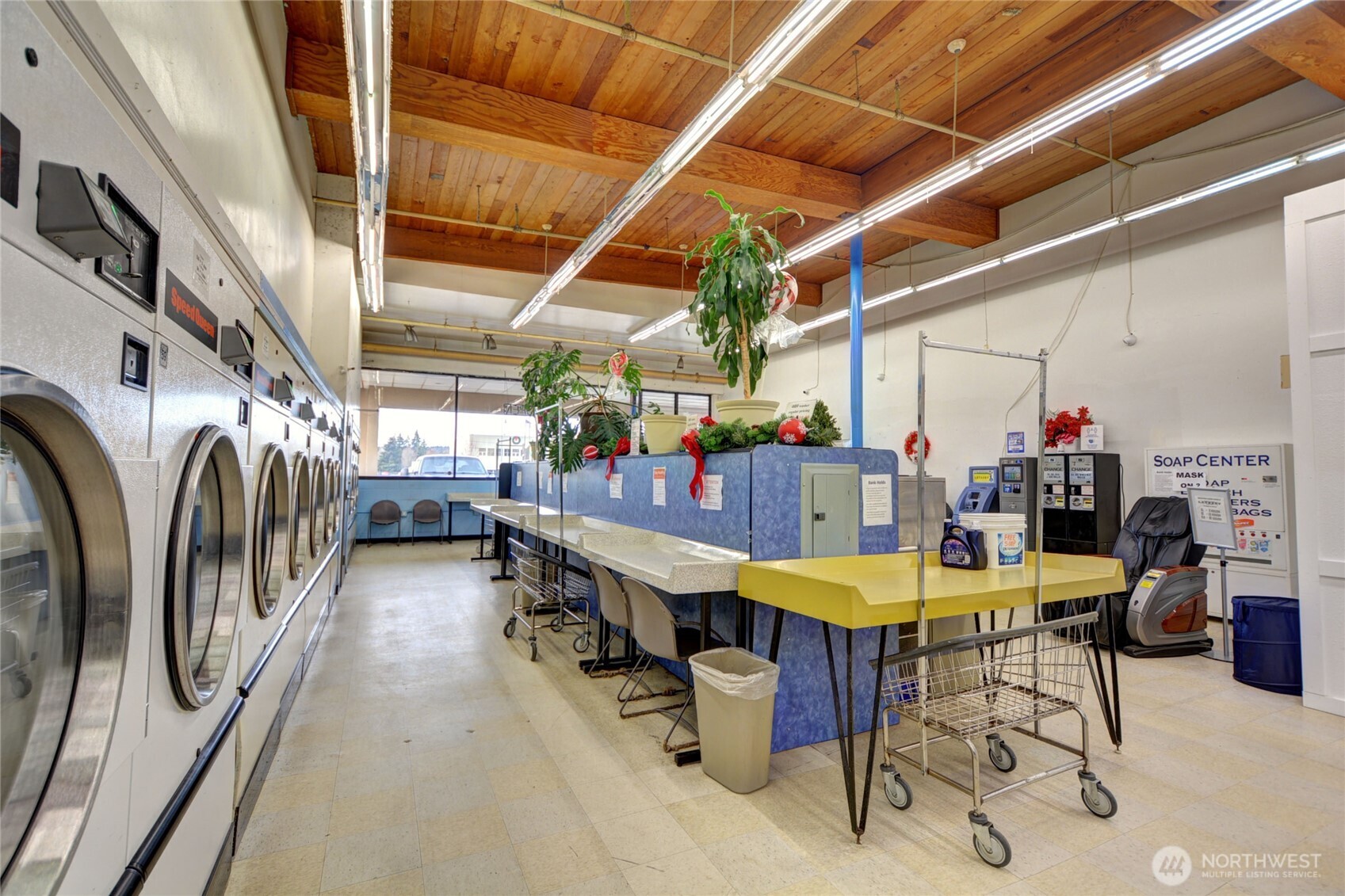 1050 State Avenue Property Photo 12