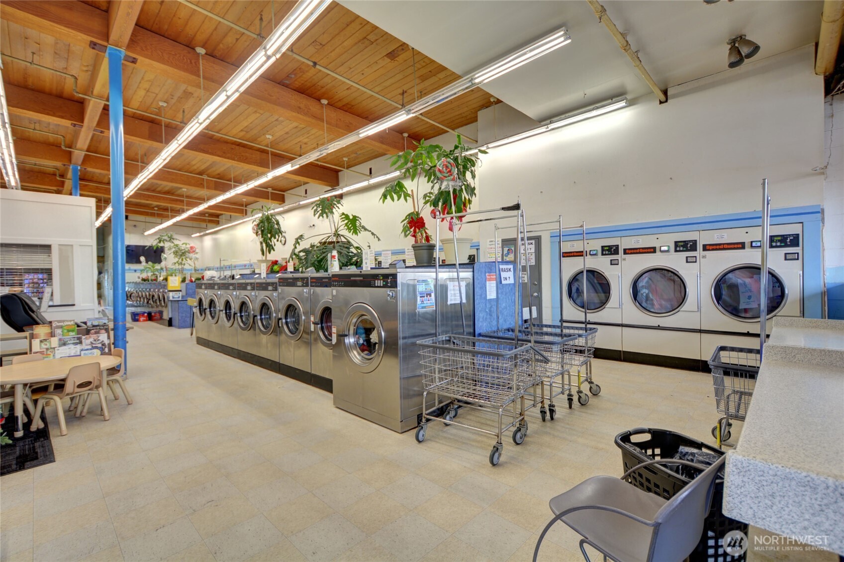 1050 State Avenue Property Photo 14