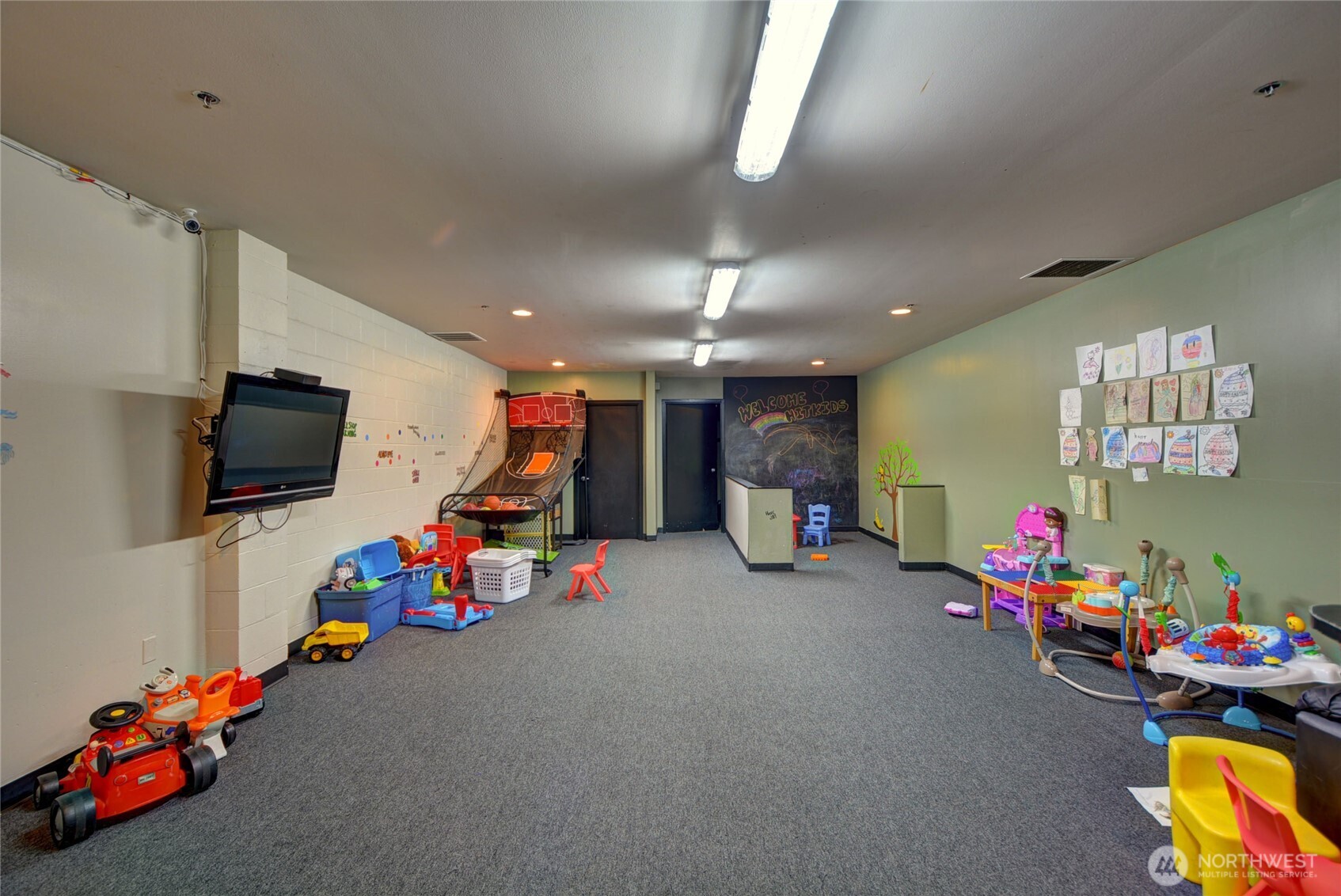 1050 State Avenue Property Photo 30