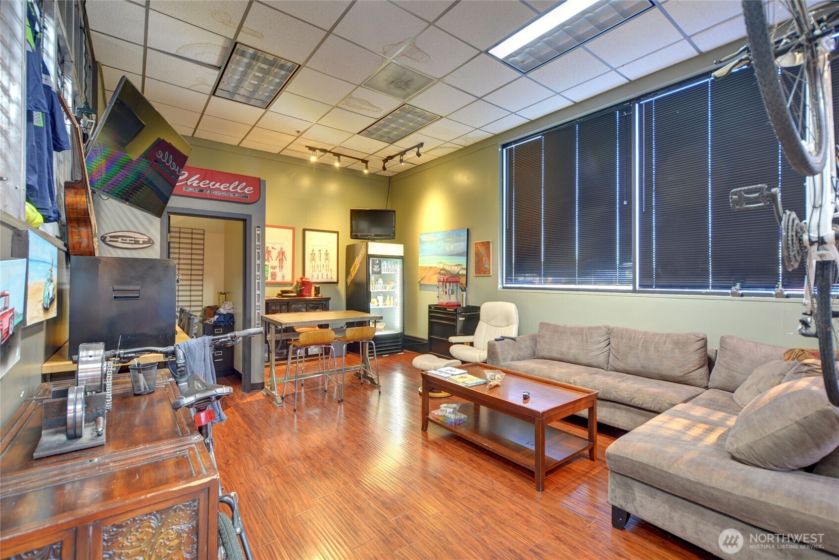 1050 State Avenue Property Photo 32