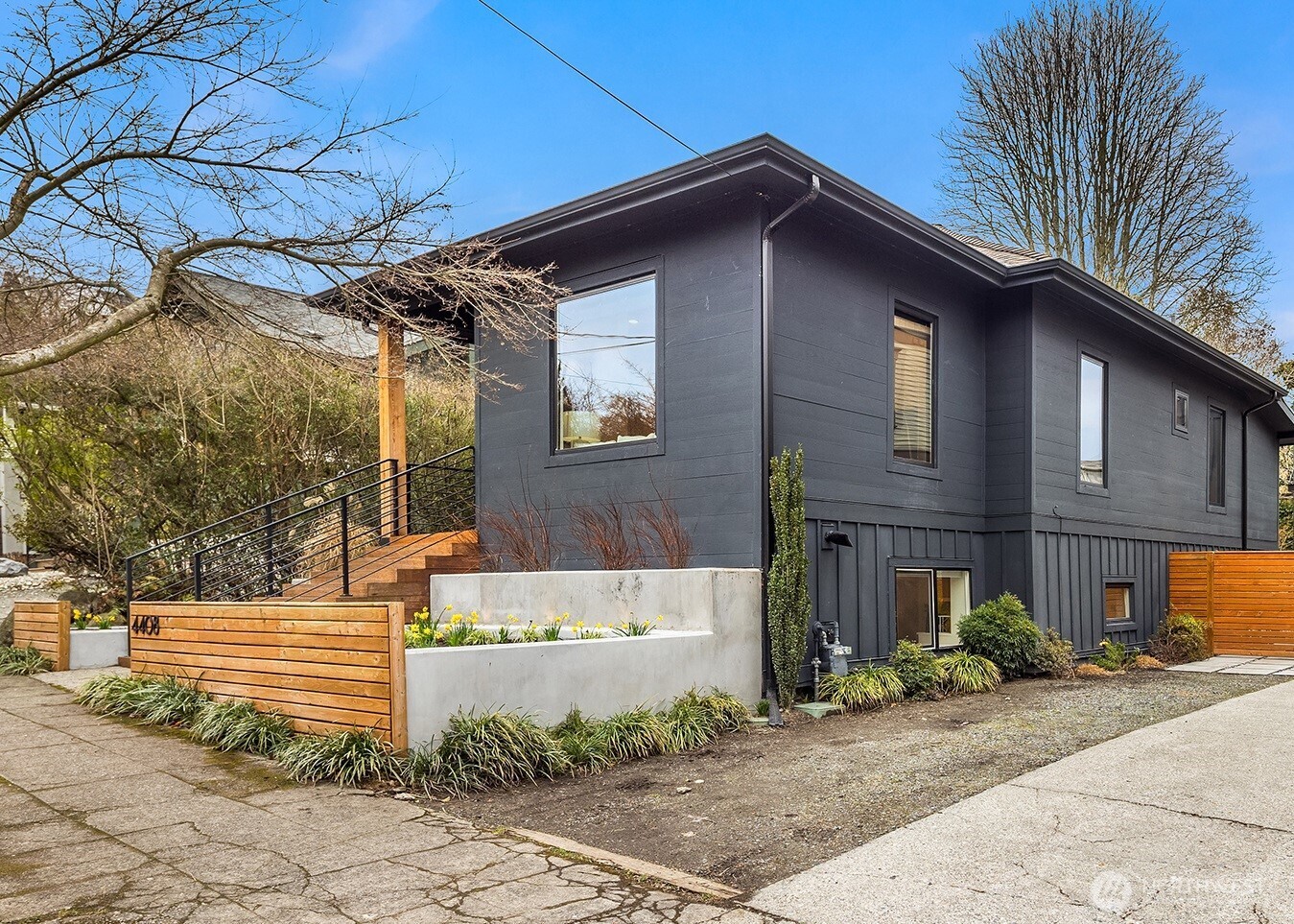 4408 Thackeray Place Property Photo