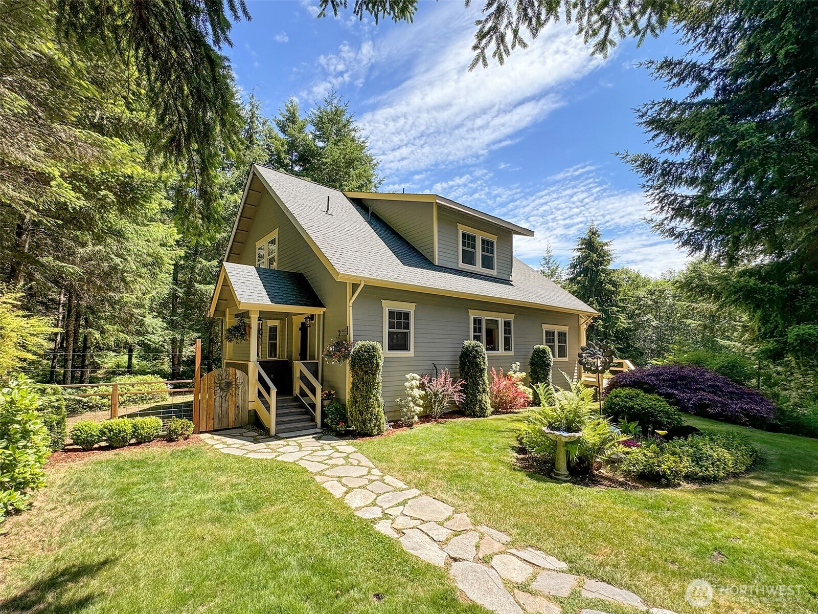 325 Evergreen View Parkway Property Photo