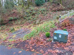 435 Sw Mount Baker Dr Property Photo 2
