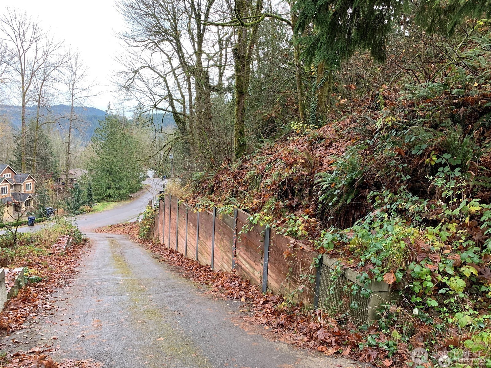 435 Sw Mount Baker Dr Property Photo 4