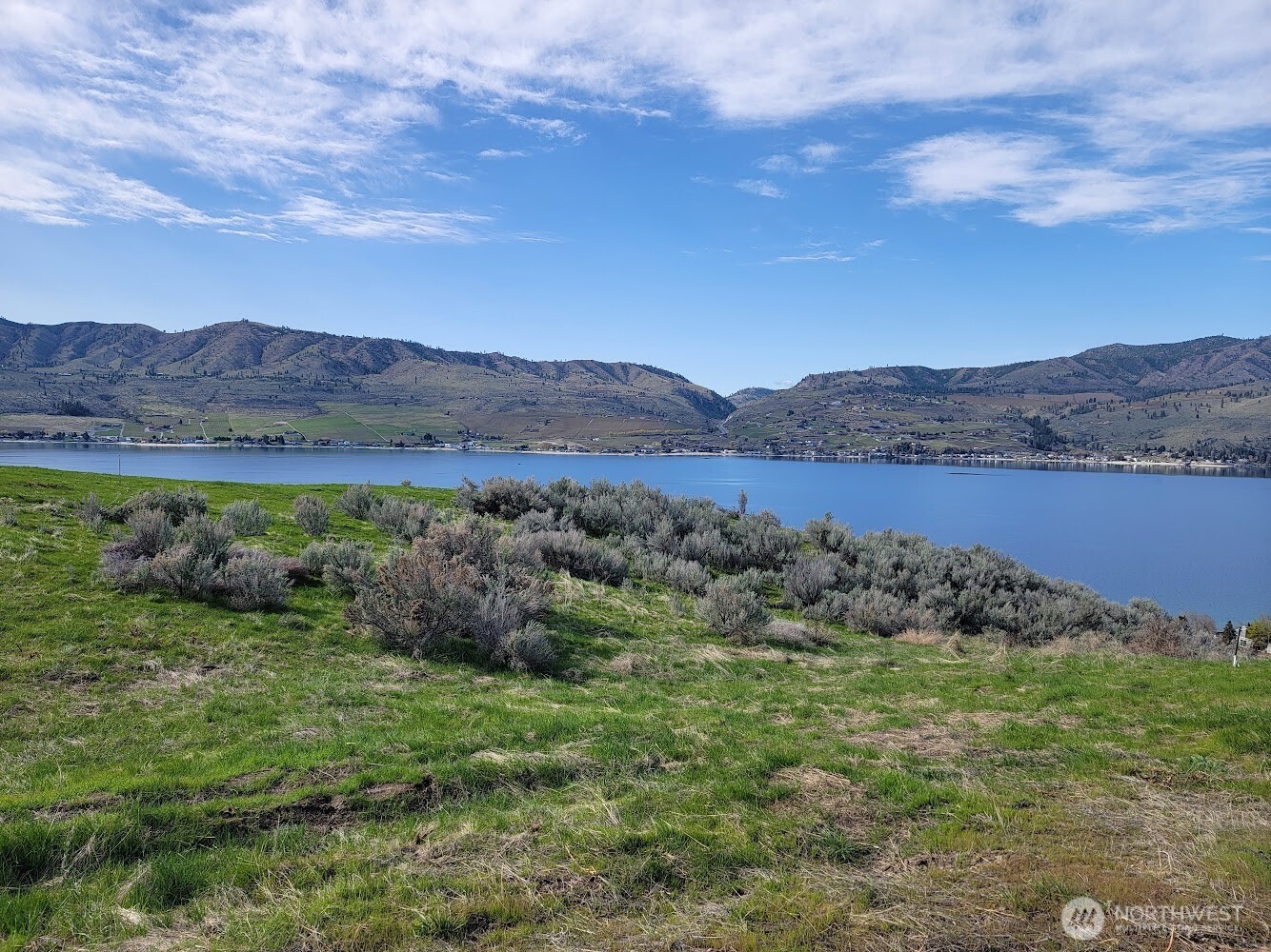 207 Viewland Way Property Photo 6